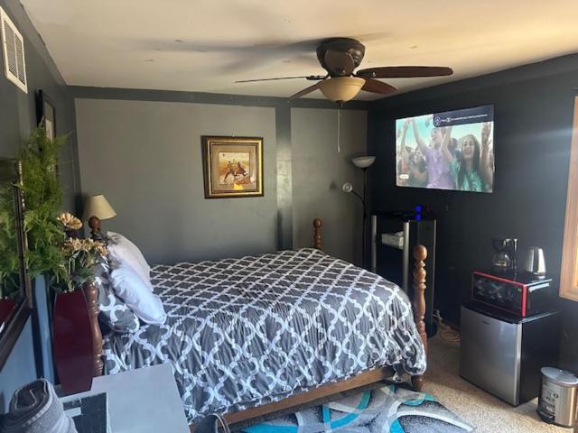 Quiet And Spacious Room1 Bolingbrook Exterior photo
