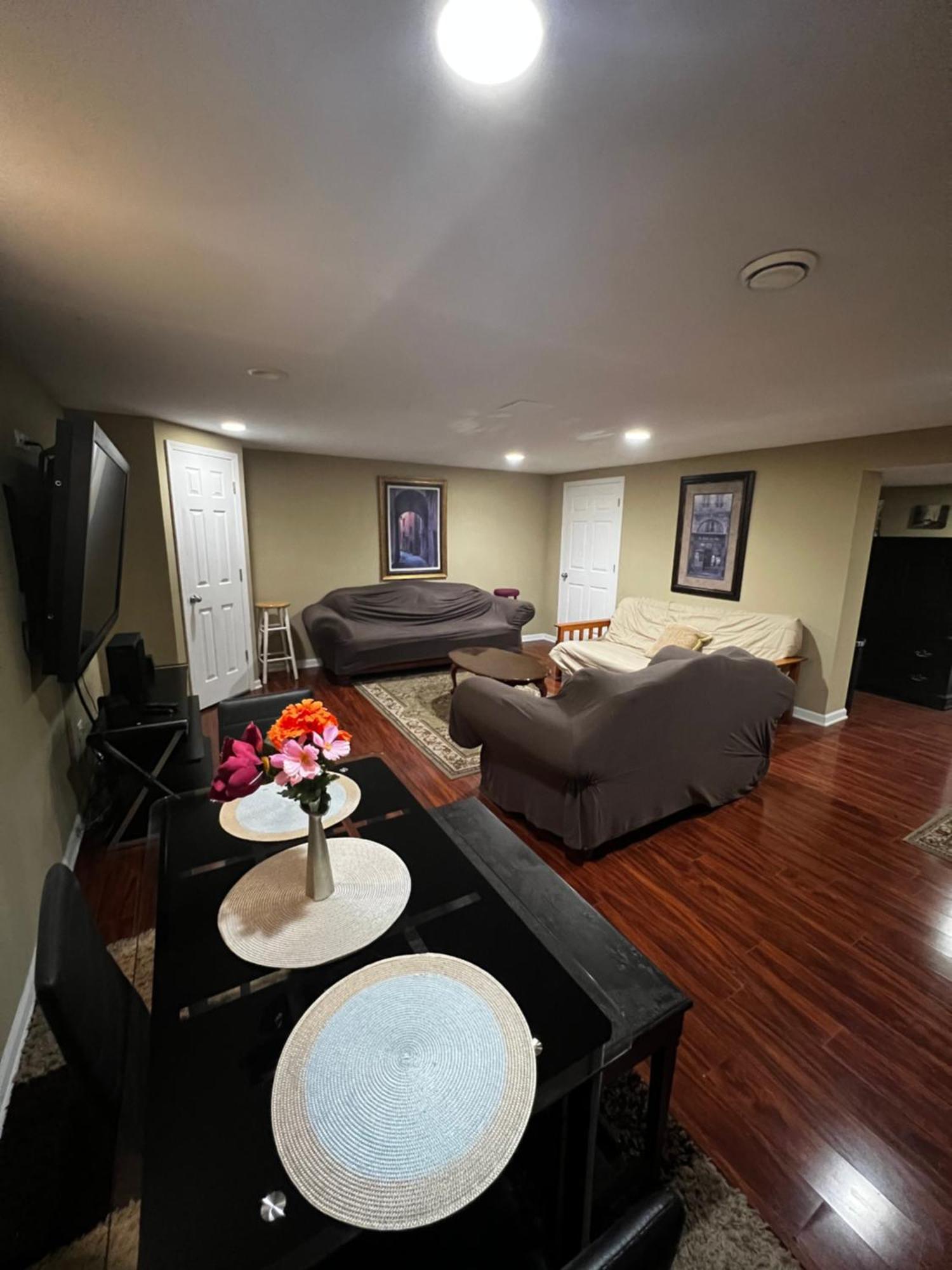 Quiet And Spacious Room1 Bolingbrook Exterior photo